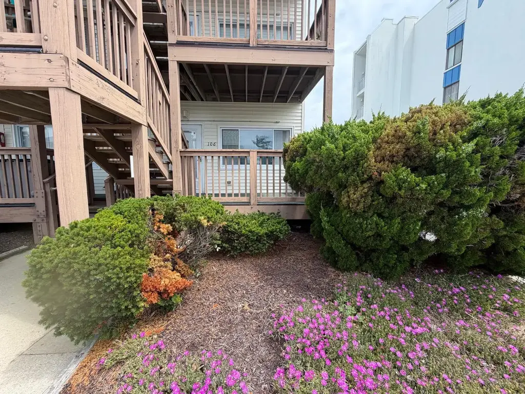 8 121st St #106a, OCEAN CITY