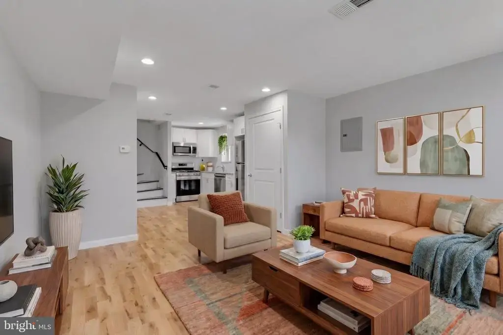 410 Diamond St #2, PHILADELPHIA