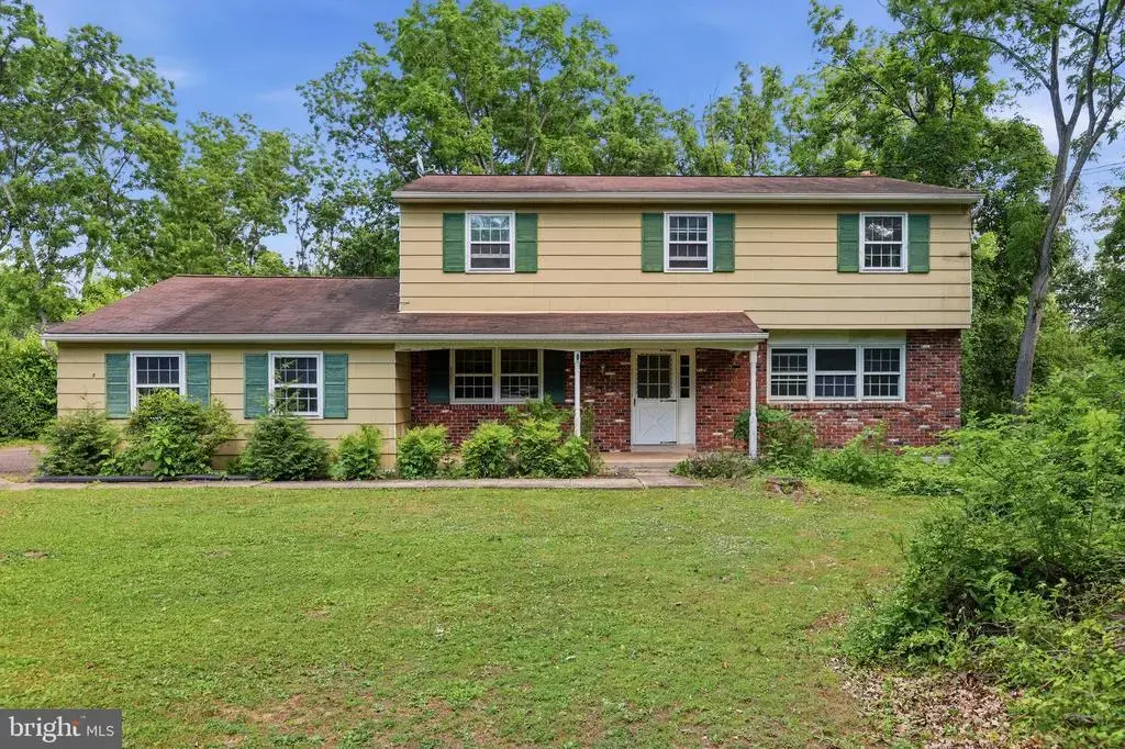 290 Cherry Blossom Dr, HOLLAND