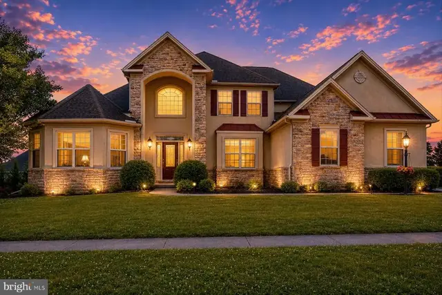 745 Grandon Way, Mechanicsburg