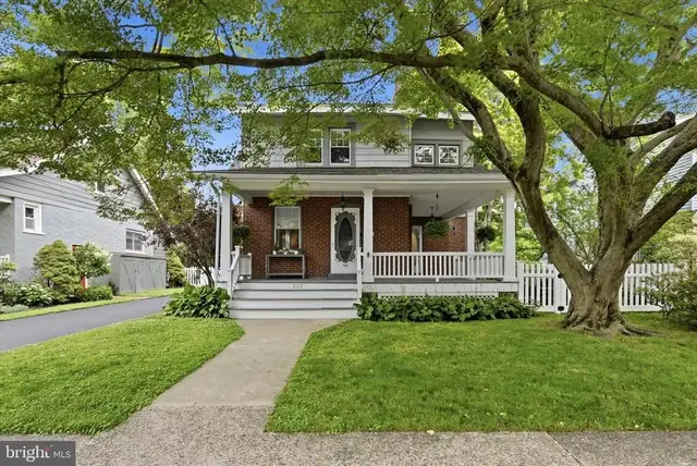 223 E Second St, Media