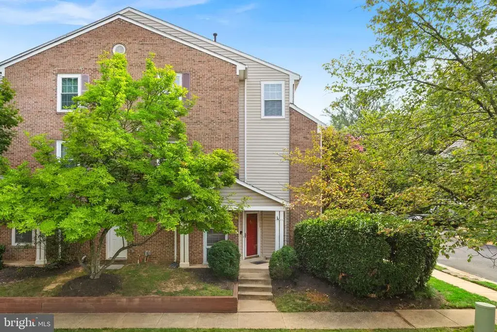 11706 Rockaway Ln #113, FAIRFAX