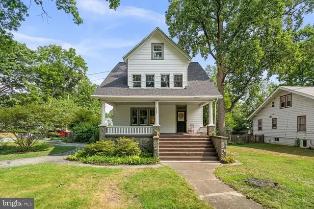 4300 Queensbury Rd, Hyattsville