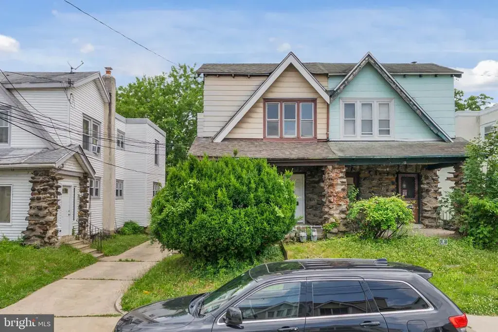 11 Oakley Rd, UPPER DARBY
