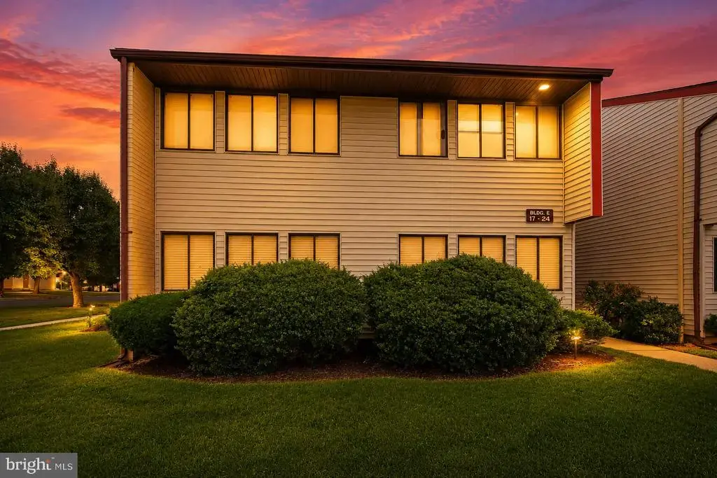 E21 Avon Drive, EAST WINDSOR