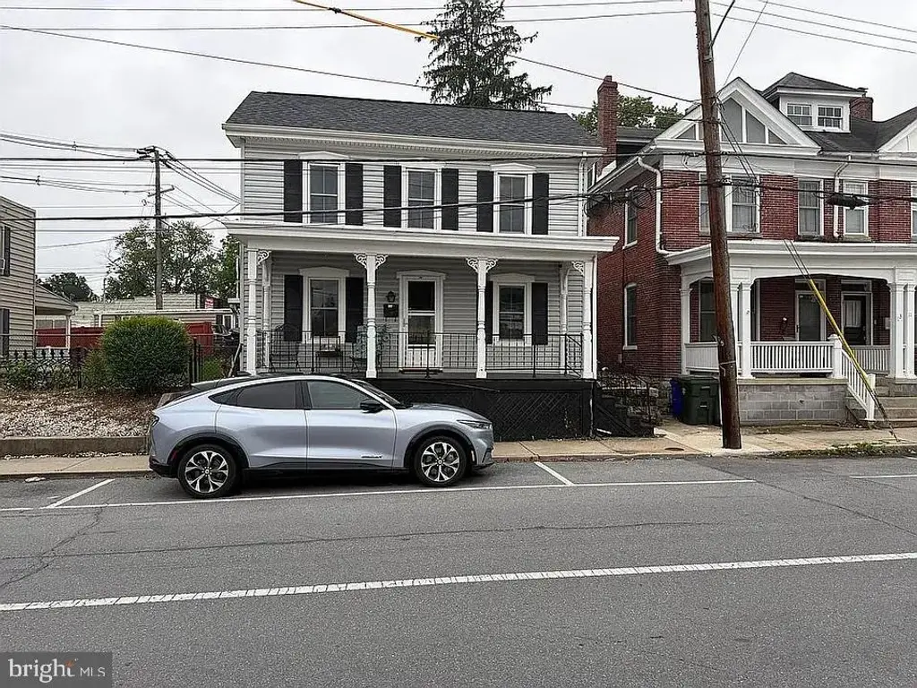 15 Fairground Ave, HAGERSTOWN