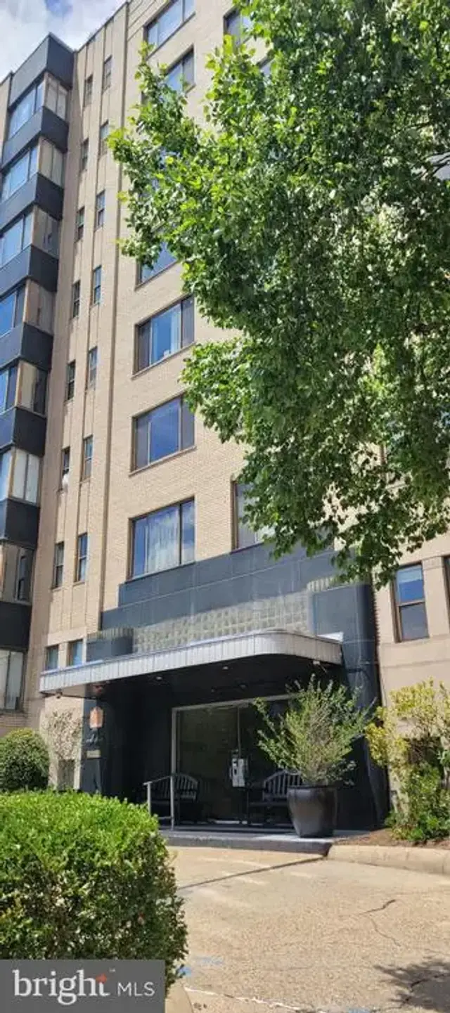 1 Scott Cir Nw #6, Washington
