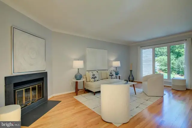 11619 Chapel Cross Way, Reston