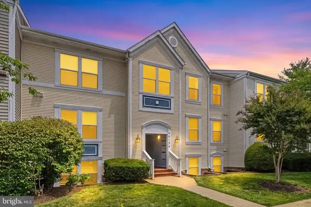 44154 Natalie Ter #302, Ashburn