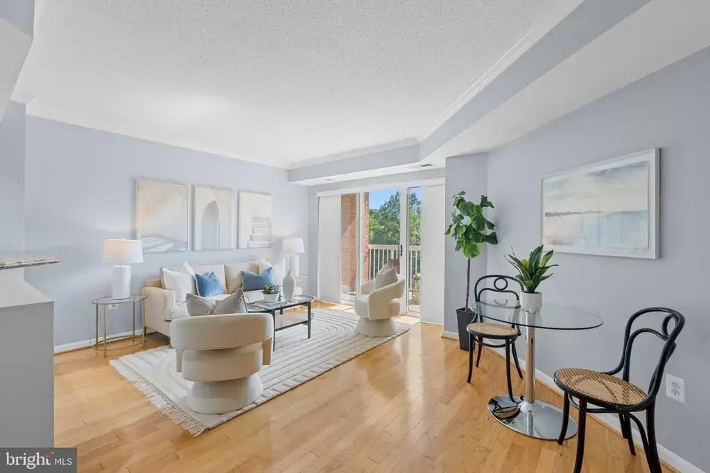 3101 N Hampton Dr #409, ALEXANDRIA