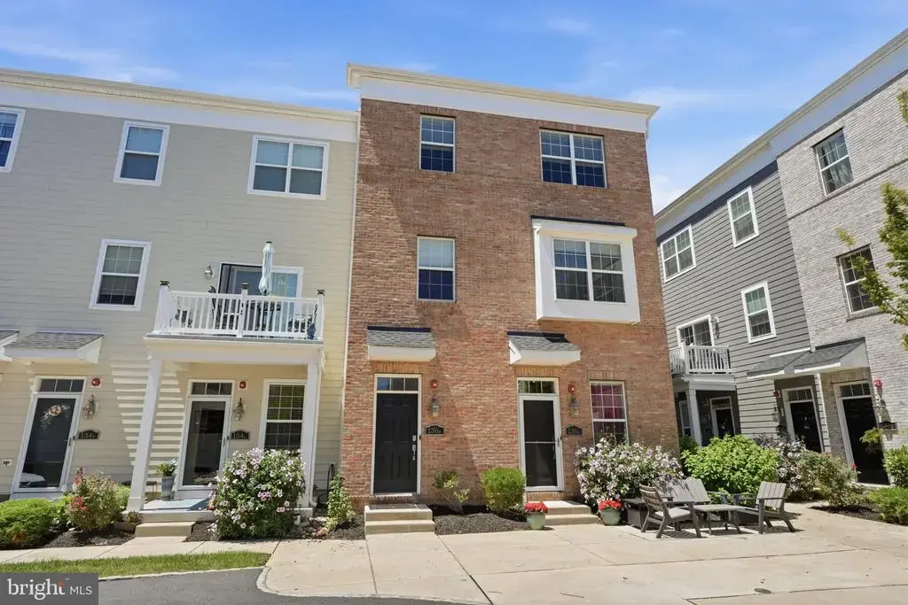 136b Fleet Ct, BENSALEM