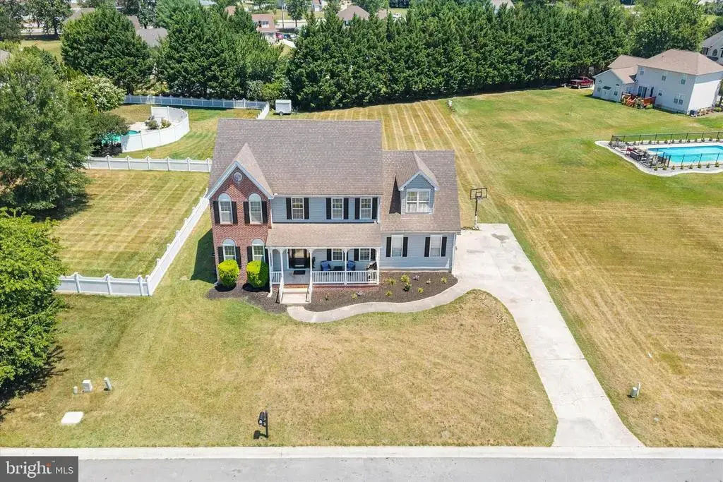 56 Majill Ln, DOVER