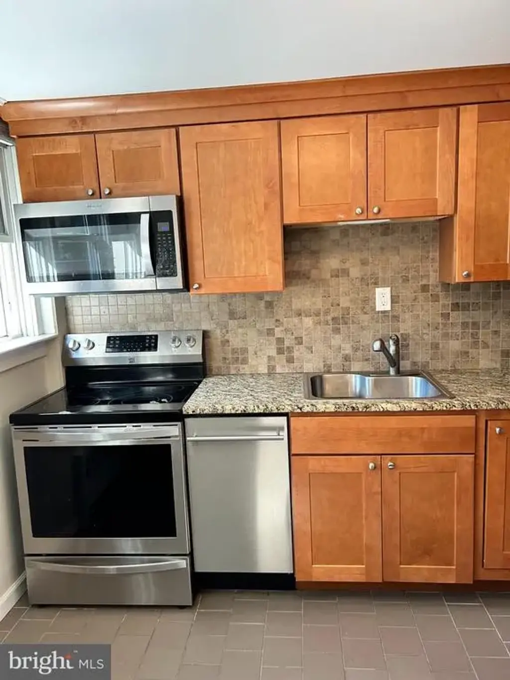 92 N Bacton Hill Rd #a, MALVERN