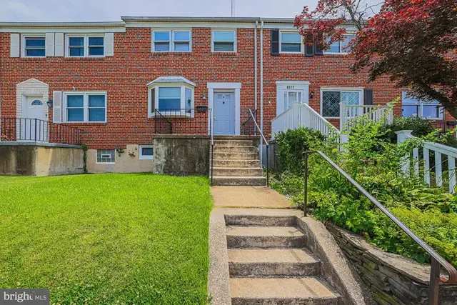 8529 Harris, Parkville