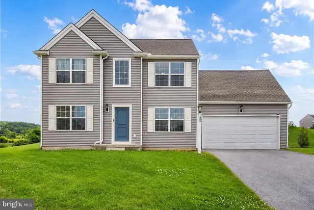 303 Magnolia Ln, New Providence