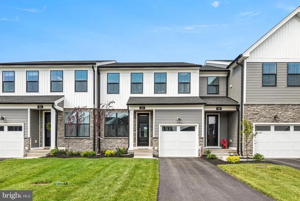 352 Aspen Way, KING OF PRUSSIA