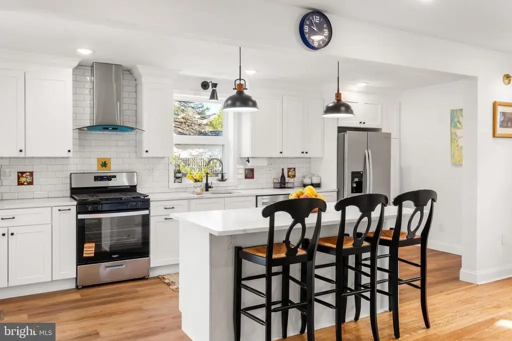 606 Valley Rd, HAVERTOWN