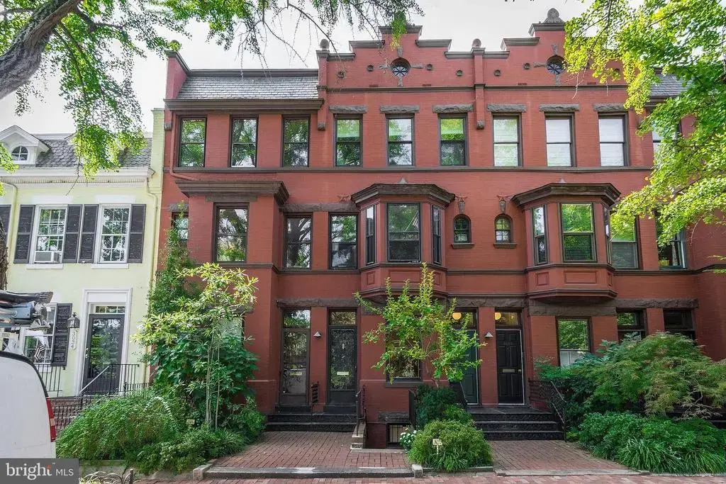 3040 R St Nw #1/2, WASHINGTON