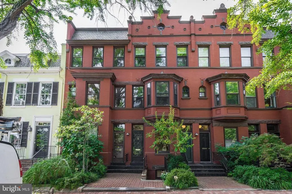 3040 R St Nw #1/2, WASHINGTON