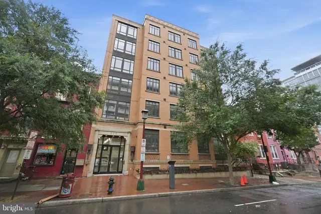 809 6th St Nw #22, Washington
