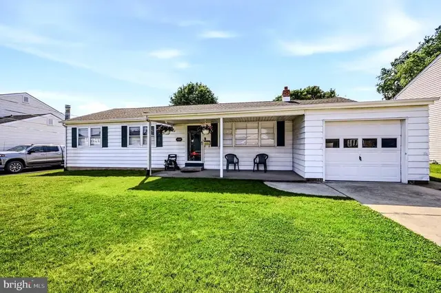 332 E Roosevelt Ave, New Castle