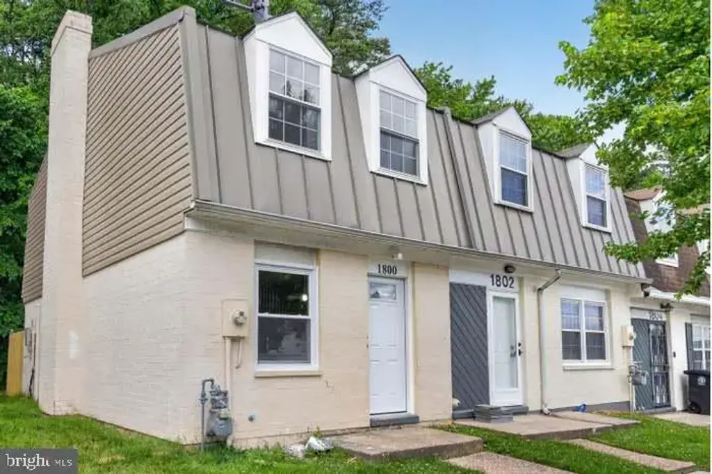 1800 Village Green Dr #d-96, LANDOVER