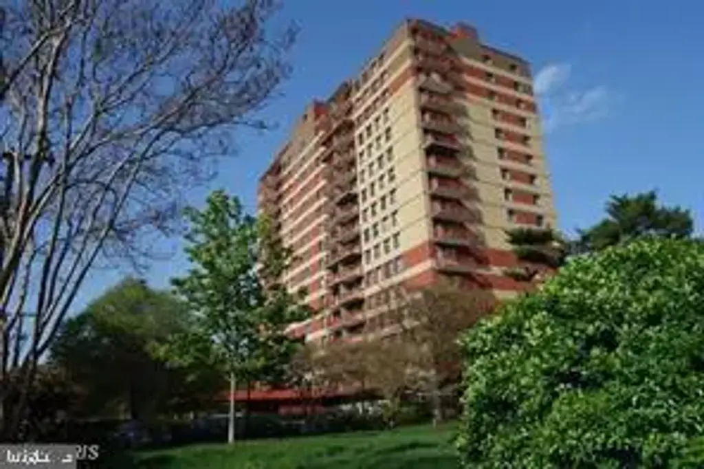 801 N Pitt St #113, ALEXANDRIA