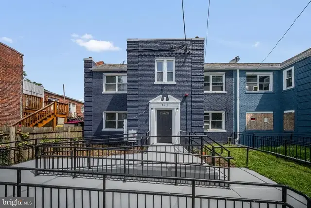 337 Delafield Pl Nw, Washington