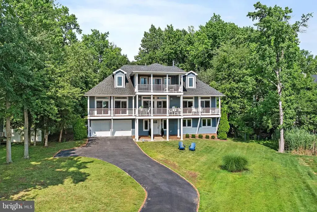 621 Harbor Dr, ANNAPOLIS