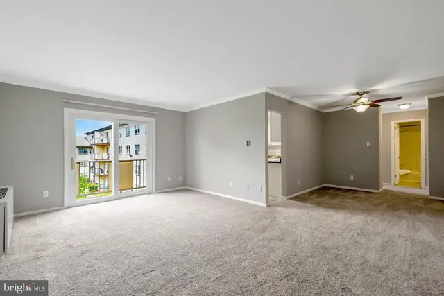 8420 Richmond Hwy #66, Alexandria