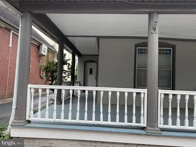 106 Federal St, Milton