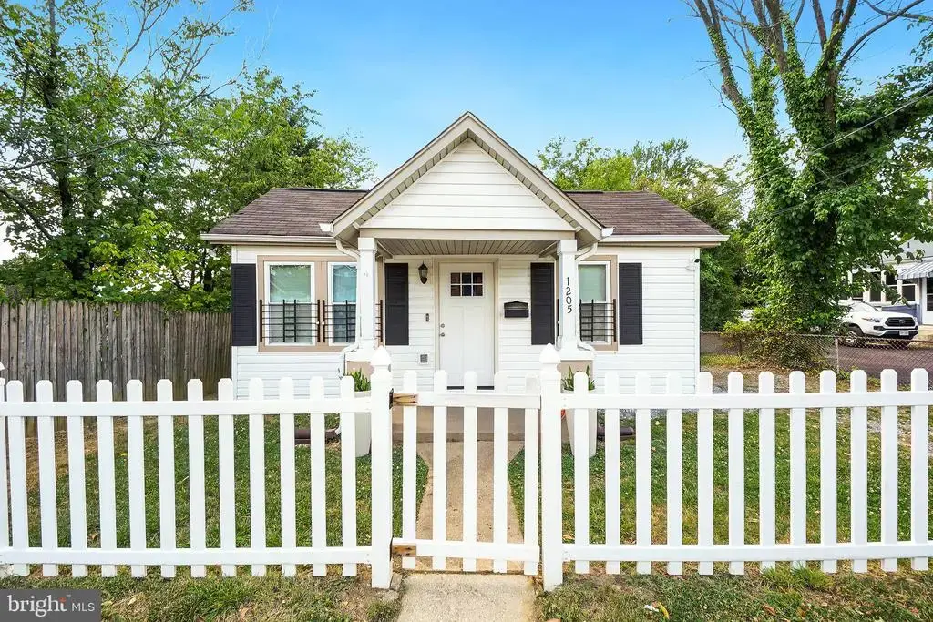1205 Kayak Ave, CAPITOL HEIGHTS