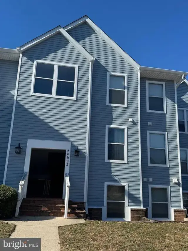 20603 Cornstalk Ter #302, Ashburn