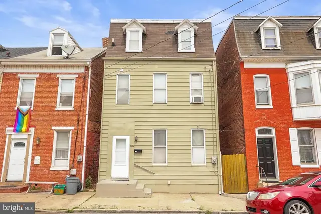 125 Edgar St, York
