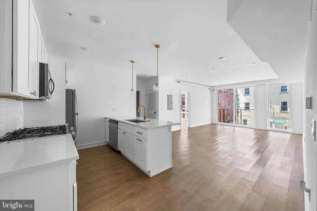 1614 Ridge Ave #206, PHILADELPHIA