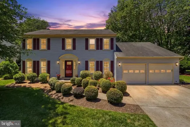 13607 White Barn Ln, Herndon