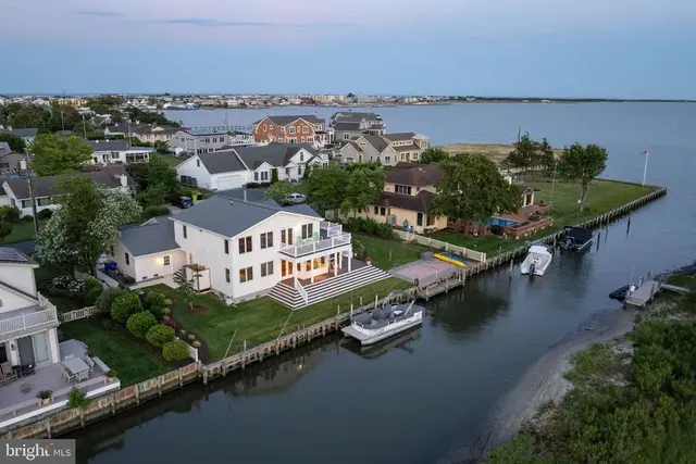 13 Venetian Dr, Rehoboth Beach