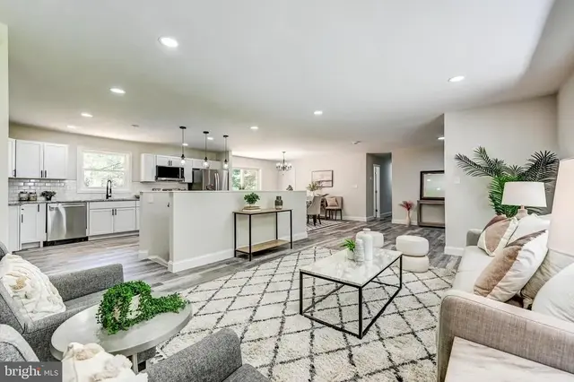 14359 Old Frederick Rd, Cooksville