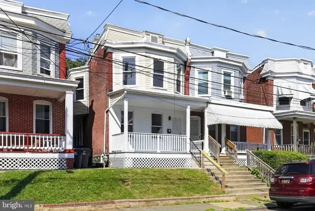 110 W 24th St, Wilmington