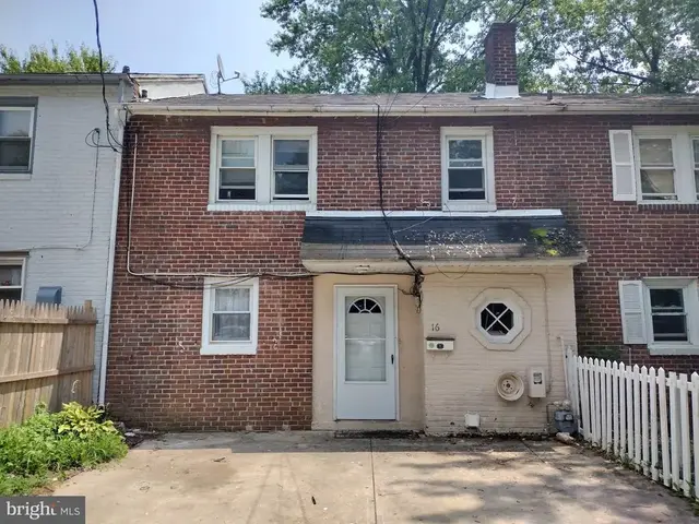 16 S Cannon Dr, Wilmington