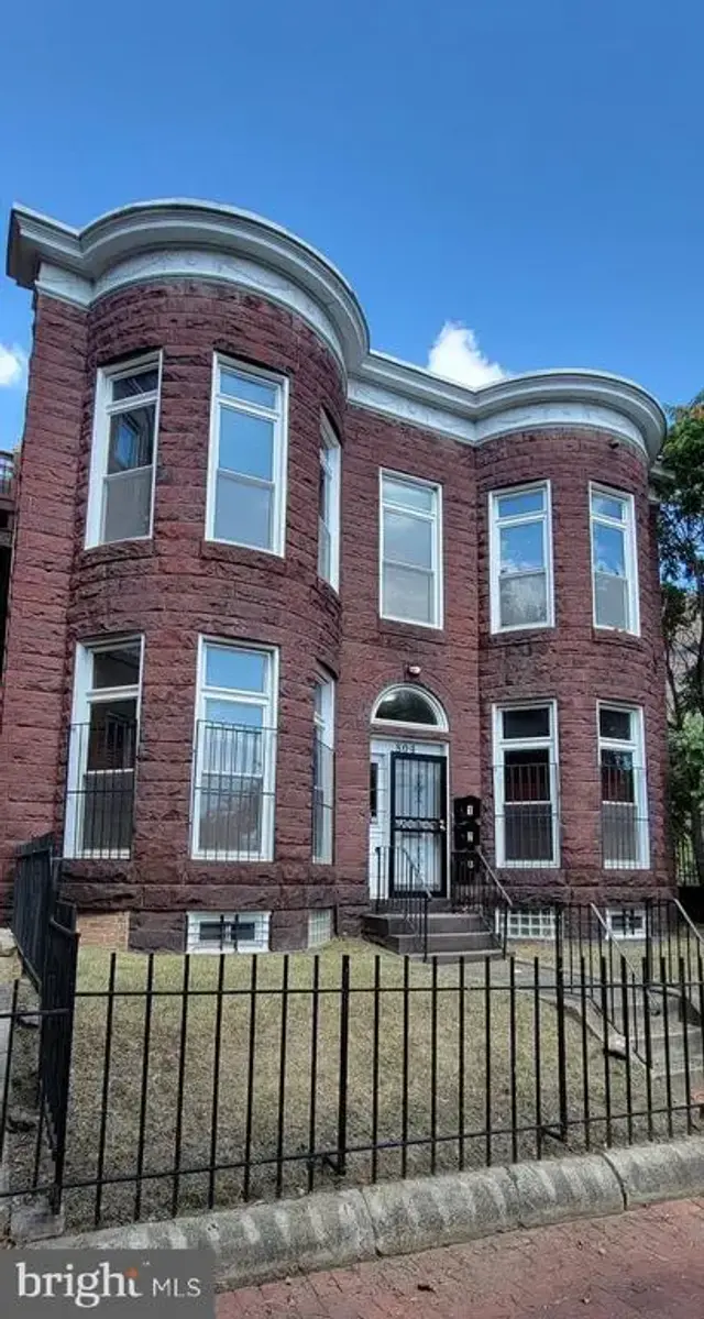 804 Hollins St #basement Studio, Baltimore