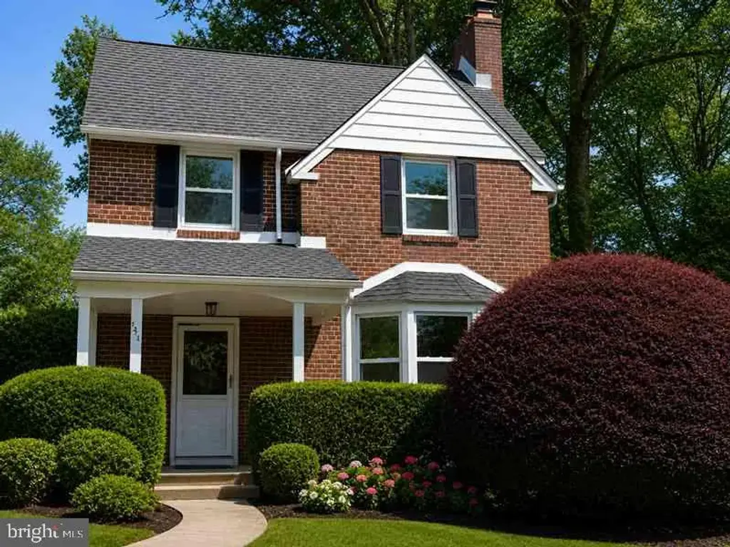 1516 Surrey Ln, WYNNEWOOD