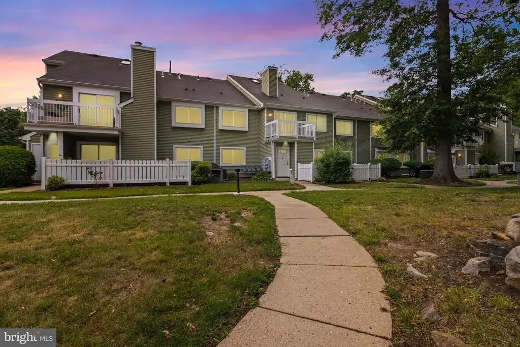 3 Foxtail Ln, MONMOUTH JUNCTION