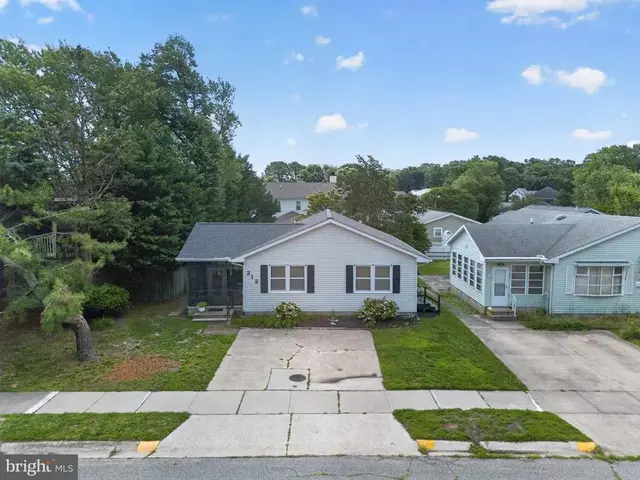 212 State Rd, Rehoboth Beach