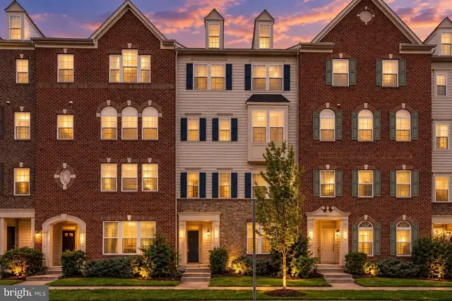 5219 Stream Bank Ln #308, Greenbelt