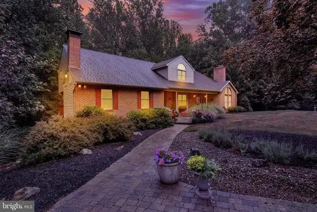 4 Quail Ridge Dr, Reading