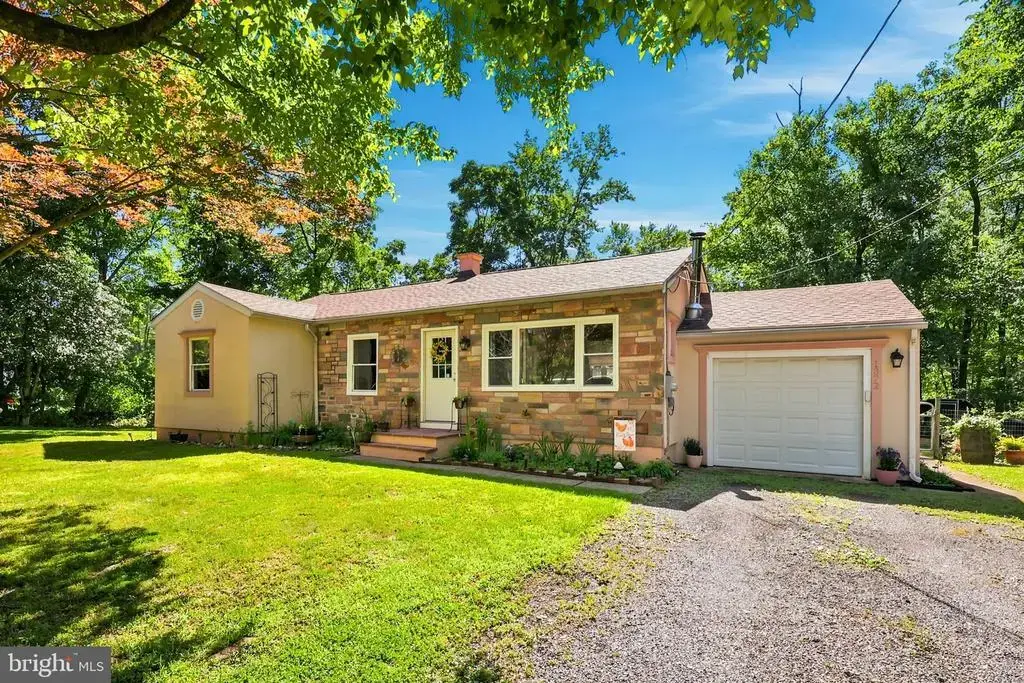 1372 Birch Rd, UPPER BLACK EDDY