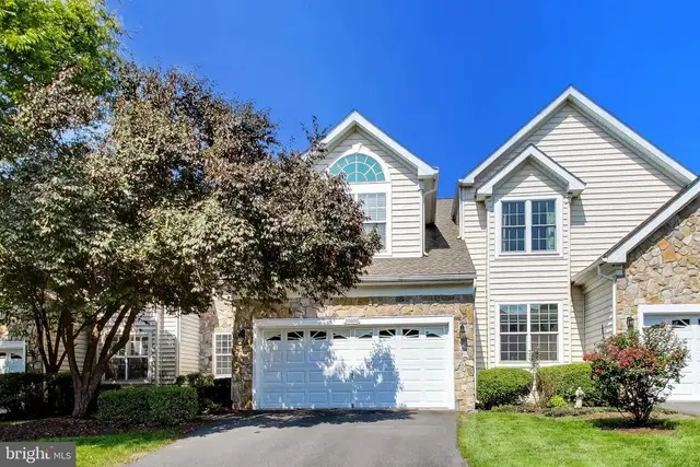 20090 Valhalla Sq, Ashburn