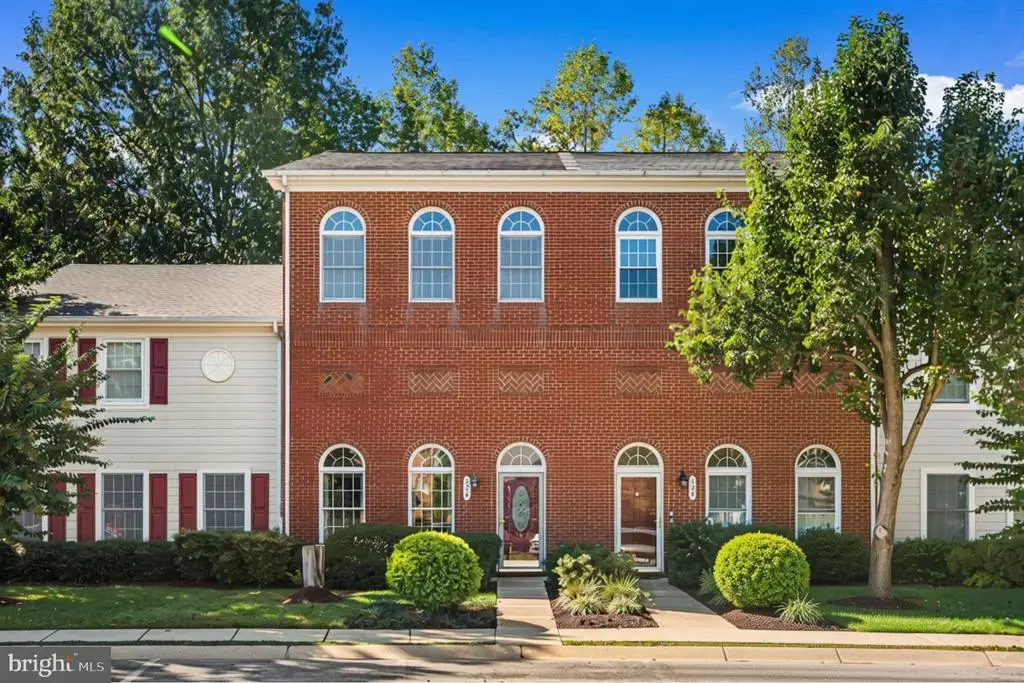 536 Quince Ct, LA PLATA