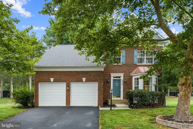 18240 Oak Lake Ct, Leesburg